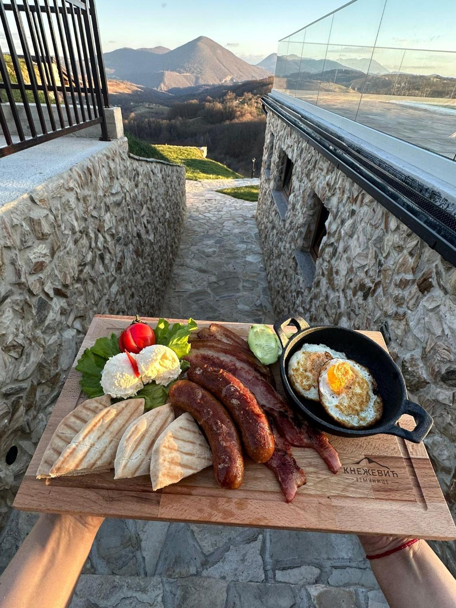 Zemunice Knezevic Banja Luka Extérieur photo