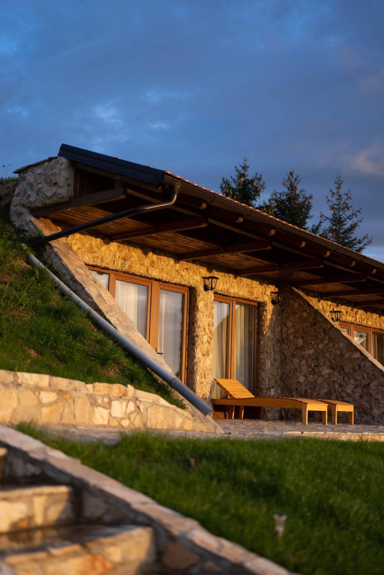 Zemunice Knezevic Banja Luka Extérieur photo